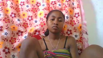 chantale7 live cam on Cam4