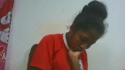 chantale7 live cam on Cam4