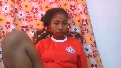 chantale7 live cam on Cam4