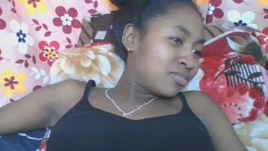 chantale7 live cam on Cam4