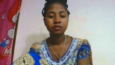 chantale7 live cam on Cam4