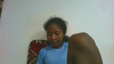 chantale7 live cam on Cam4