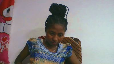 chantale7 live cam on Cam4