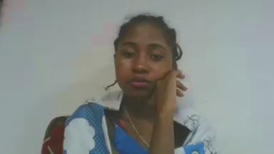 chantale7 live cam on Cam4