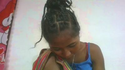 chantale7 live cam on Cam4