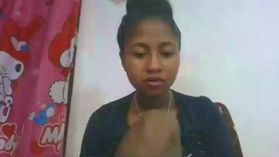 chantale7 live cam on Cam4