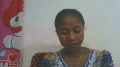 chantale7 live cam on Cam4