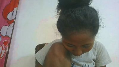 chantale7 live cam on Cam4