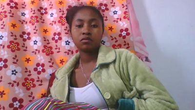 chantale7 live cam on Cam4