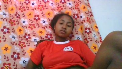 chantale7 live cam on Cam4