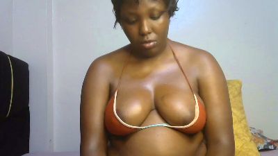 chantell_bbg live cam on Cam4