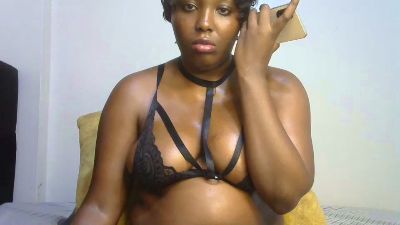 chantell_bbg live cam on Cam4