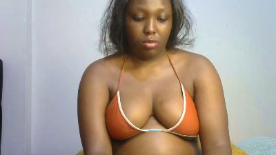 chantell_bbg live cam on Cam4