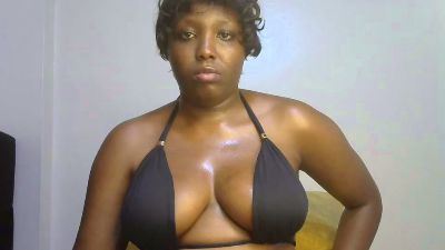 chantell_bbg live cam on Cam4