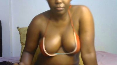 chantell_bbg live cam on Cam4