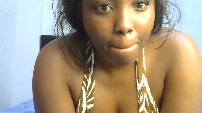 chantell_bbg live cam on Cam4
