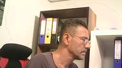 charisma_m35 live cam on Cam4