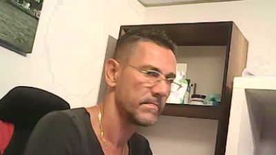 charisma_m35 live cam on Cam4