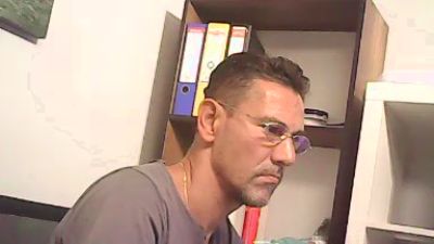 charisma_m35 live cam on Cam4
