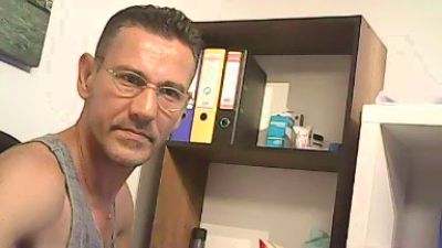 charisma_m35 live cam on Cam4