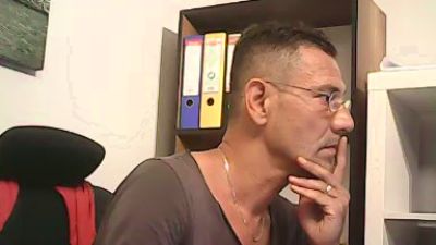 charisma_m35 live cam on Cam4