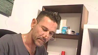 charisma_m35 live cam on Cam4