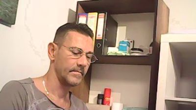 charisma_m35 live cam on Cam4