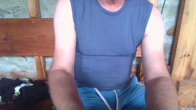 charizmat live cam on Cam4