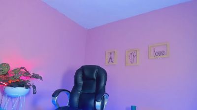 charles_harlow webcam cam4 model stream image