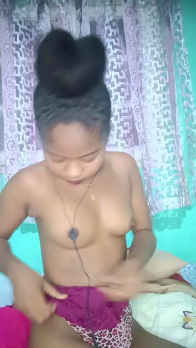 charlne_fun live cam on Cam4