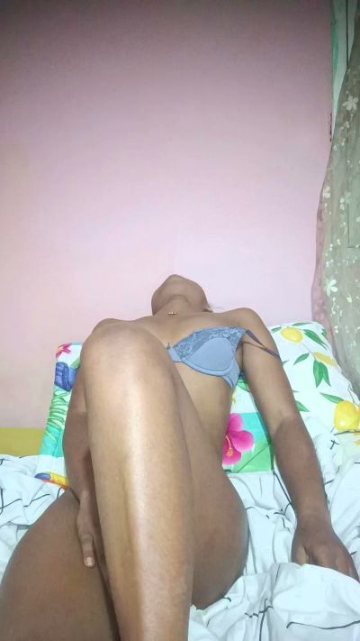 charlne_fun live cam on Cam4