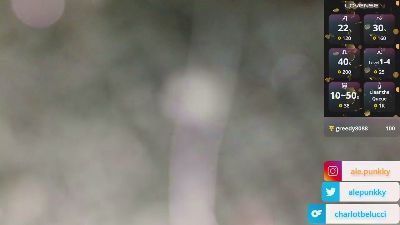 charlotbelucci_ live cam on Cam4