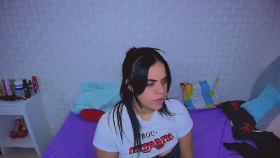 charlotte_0309 live cam on Cam4