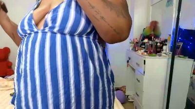 charlotte_218 live cam on Cam4