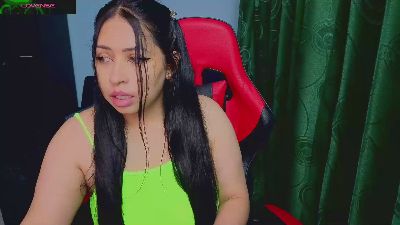 charlottee_love live cam on Cam4