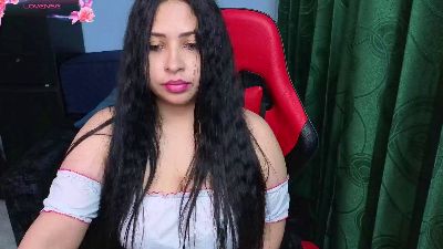 charlottee_love live cam on Cam4