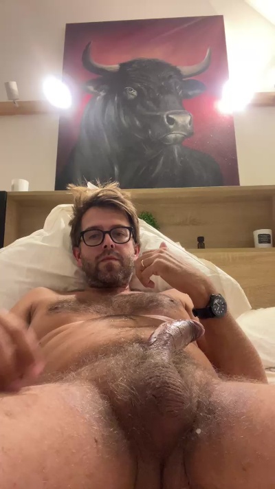 charlyplc75 live cam on Cam4