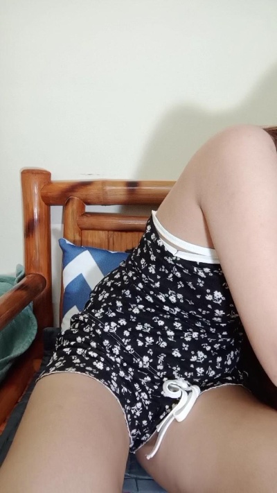 charm_sexy live cam on Cam4