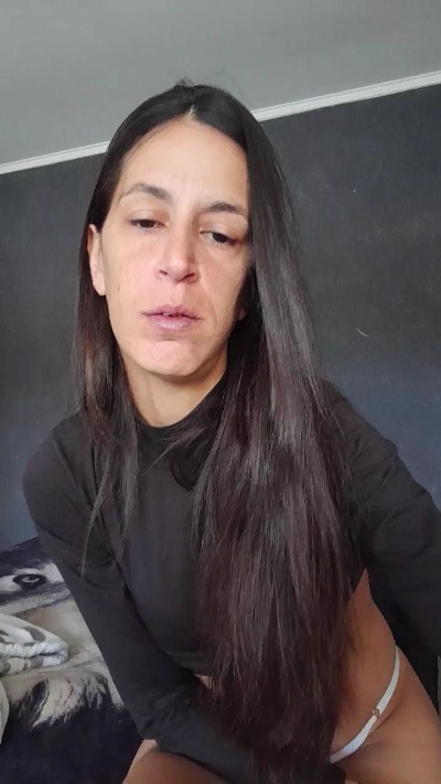 charohot4 live cam on Cam4