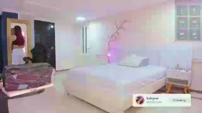 charolbruce_1 live cam on Cam4