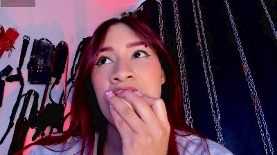 charrlotte_quin live cam on Cam4