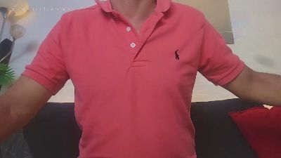chavarez1981 live cam on Cam4