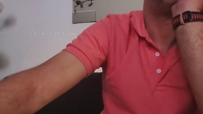 chavarez1981 live cam on Cam4