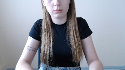 chechelady live cam on Cam4