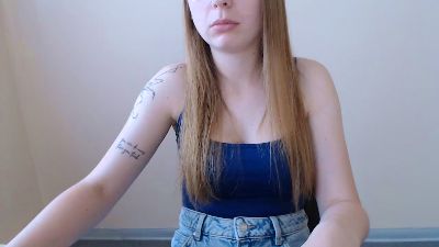 chechelady live cam on Cam4