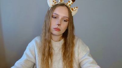 chechelady live cam on Cam4