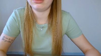 chechelady live cam on Cam4