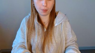 chechelady live cam on Cam4