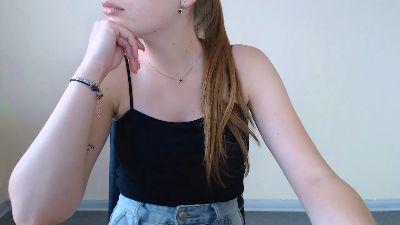 chechelady live cam on Cam4