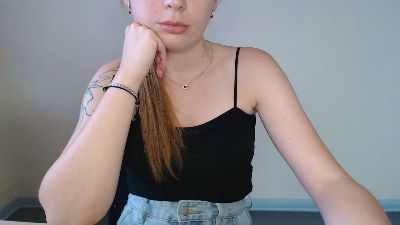 chechelady live cam on Cam4
